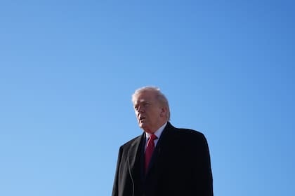 Trump arremete contra jueces que nombró a la Corte Suprema y se opusieron a sus aranceles