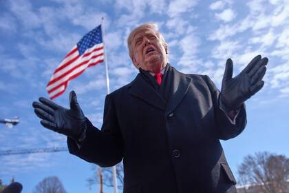Trump atacó verbalmente en reiteradas oportunidades a Mora (AP Photo/Evan Vucci)