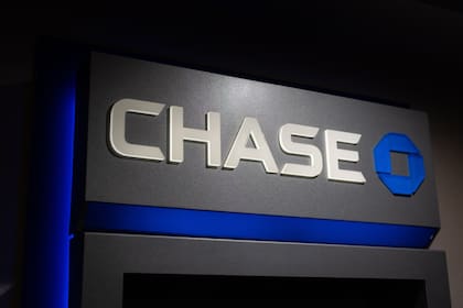 Trump demanda a JPMorgan por US$5.000 millones por cerrarle cuentas