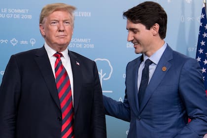 El presidente de EE.UU. llamó "deshonesto y débil" después de dejar la cumbre del G-7