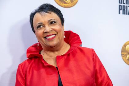 Trump despide a la bibliotecaria del Congreso de EEUU, Carla Hayden