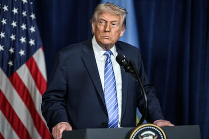 Trump dijo que suspenderá la financiación federal a las ciudades y estados santuario