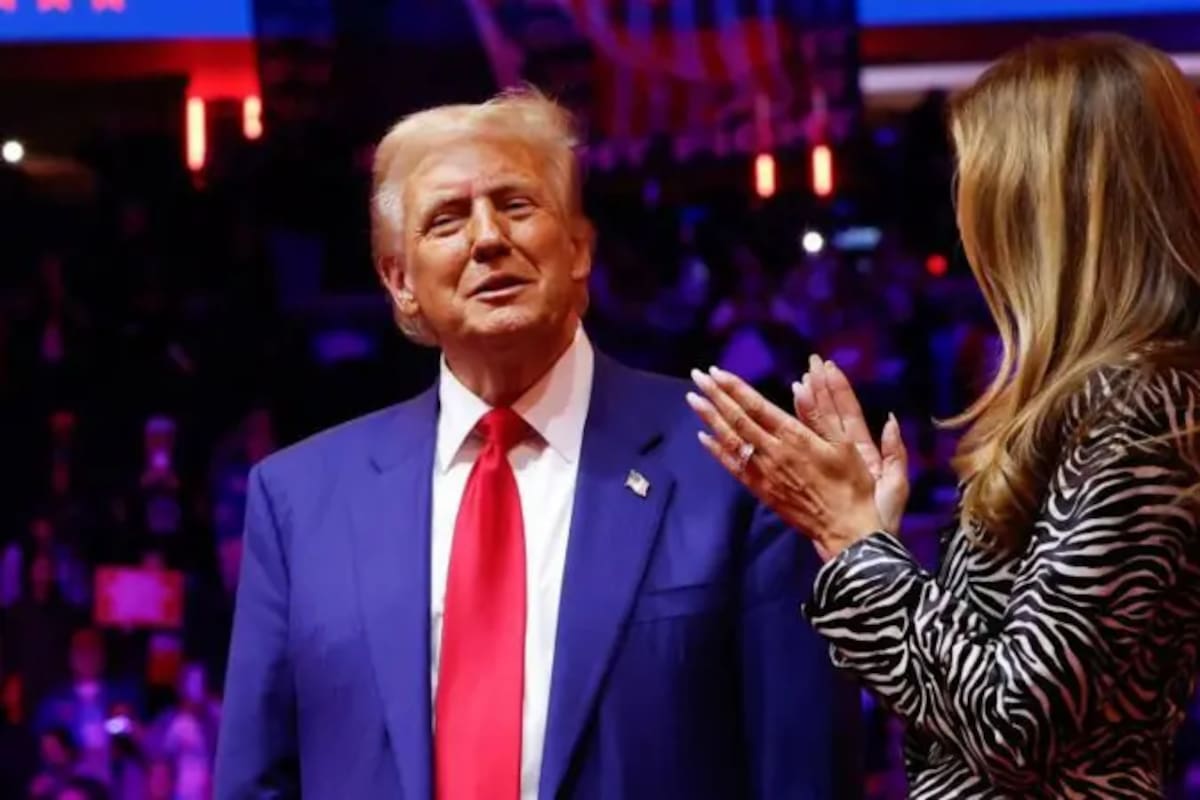 Trump en el mitin de Nueva York junto a su esposa