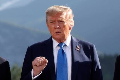 Trump enfrenta un dilema mientras Israel pide más ayuda de EEUU contra el programa nuclear iraní