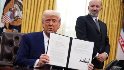 Trump podría llevar el caso a la Corte Suprema, pero enfrenta tres fallos en su contra que dificultan su defensa del decreto