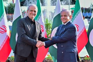 Trump promociona acuerdo con Irán como bonanza para agricultores de EE.UU., pero Irán lo niega