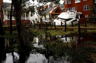 Ahogados, electrocutados y aplastados: suben a 17 los muertos por Florence