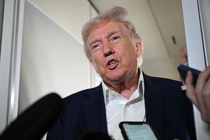 Trump se declara "en buena forma", pero resultados de su examen médico aún no se publican