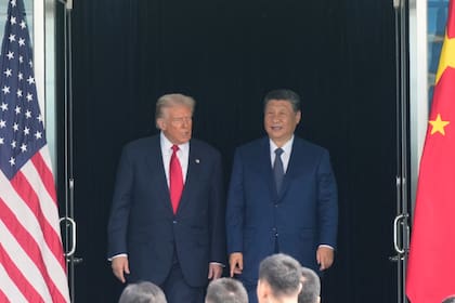 Trump se reunió con Xi Jinping en el Aeropuerto Internacional Gimhae, el jueves 30 de octubre