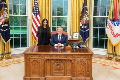 Trump tuiteó la foto con le estrella televisiva