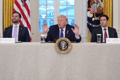 Trump, Vance y Rubio en una reunión con ejecutivos petroleros en la Casa Blanca