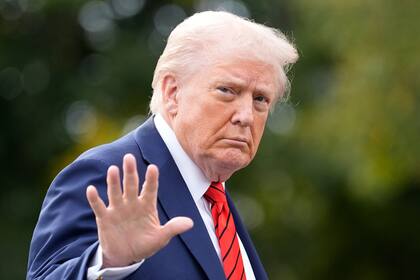 Trump viaja a Oriente Medio por el alto el fuego, instará a líderes árabes a aprovechar la ocasión