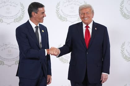 Trump y Sánchez.