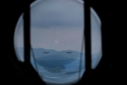 Trump y Moon apunto de aterrizar en Corea del Sur.