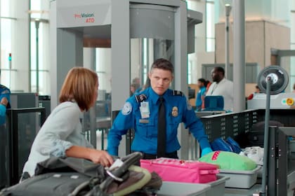 TSA podría modificar la cantidad de líquido permitido en el equipaje de mano