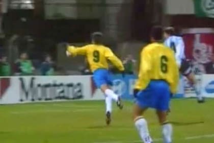 Tulio Maravilha, el brasileño que vuelve a jugar con 49 años