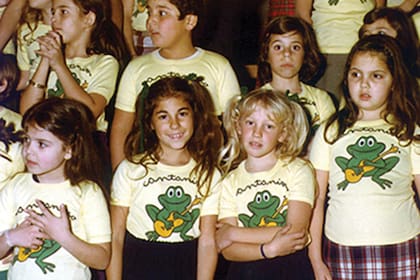 Tuny debutó en
televisión con Cantaniño
en 1977 y grabó dos
discos junto al grupo