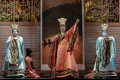 Turandot, con dirección musical de Beatrice Venezi y régie de Roberto Oswald