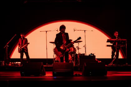 Turf recorrió todos los clásicos de su repertorio en un concierto que se extendió por 80 minutos.