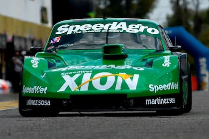 El Chevrolet de Agustín Canapino estableció un gran récord para el circuito 12 de Buenos Aires: 1,3 segundos más breve que el anterior.