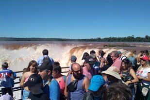 Turismo récord en las Cataratas del Iguazú en esta Semana Santa