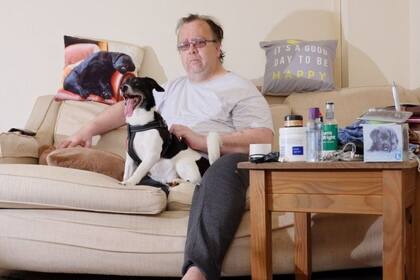 Turner recibe ayuda social para sobrevivir.