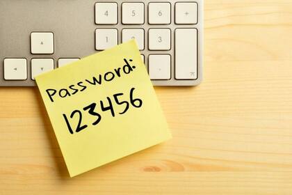 ¿Tus contraseñas han sido vulneradas por terceros en ciberataques globales?