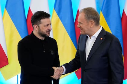 Tusk con Zelensky