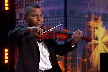 Tyler Butler-Figueroa tiene 11 años y fue diagnosticado con leucemia a los 4: la música le cambió la vida