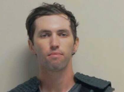 Tyler Robinson, el hombre acusado de matar al activista derechista Charlie Kirk. Foto difundida por la Oficina del Gobernador de Utah el 12 de septiembre del 2025