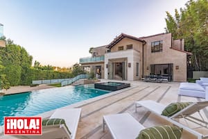 Ubicada en Hollywood Hills, la casa es una de las cuatro propiedades que la cantante tiene en California.