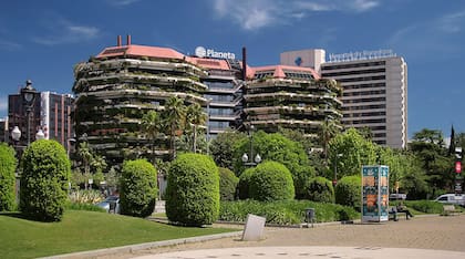 Ubicado en el número 662 de la avenida Diagonal, el edificio adquirido por Pontegadea funcionaba como sede del Grupo Planeta