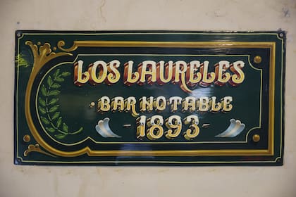 Ubicado en la periferia de una Barracas olvidada, “Los Laurales” no escapa a la crisis del sector