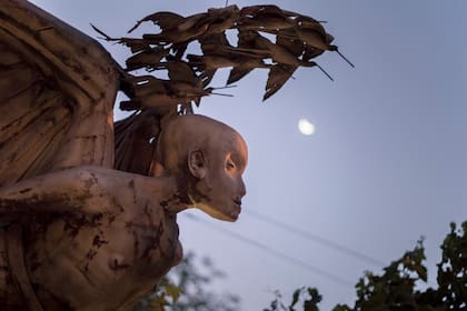 Ubicado en una zona antigua de fincas en la provincia de Mendoza, el espacio cultural conserva intacta su magia