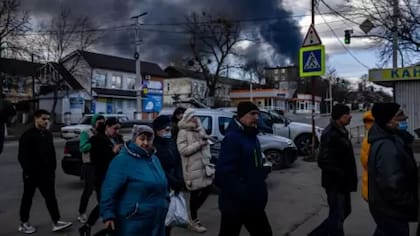 "Ucrania no está cayendo. Estamos sangrando, pero seguimos defendiéndonos con éxito", aseguró el ministro de Relaciones Exteriores de Ucrania, Dmytro Kuleba.
