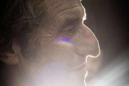 "Últimamente, el teatro me está gustando mucho porque tengo una experiencia que me permite estar en el escenario pensando el partido", dice.