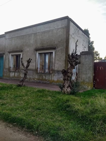 Últimas imágenes de Estela, el pueblo que "cierra" porque sus últimos dos habitantes se mudan