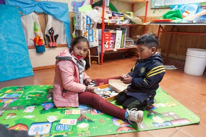 Últimas semanas de clases en la escuela de San Juan y Oro.