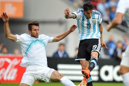 Ricky Álvarez marca su tanto en el triunfo de la selección argentina contra Eslovenia, previo al Mundial de Brasil