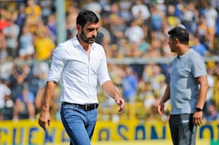Crisis en Rosario Central: despidieron a Paulo Ferrari y buscan a Diego Cocca
