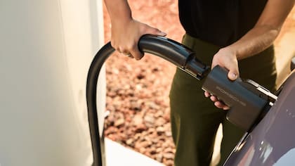 Un 35,2% de los vehículos vendidos por Porsche de enero a septiembre son electrificados