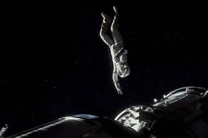 Un accidente durante una caminata lunar es improbable, pero si algo perforara el traje espacial el astronauta tendría pocas chances de sobrevivir