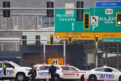 Un accidente en la frontera de Canadá y Nueva York puso en alerta a las autoridades