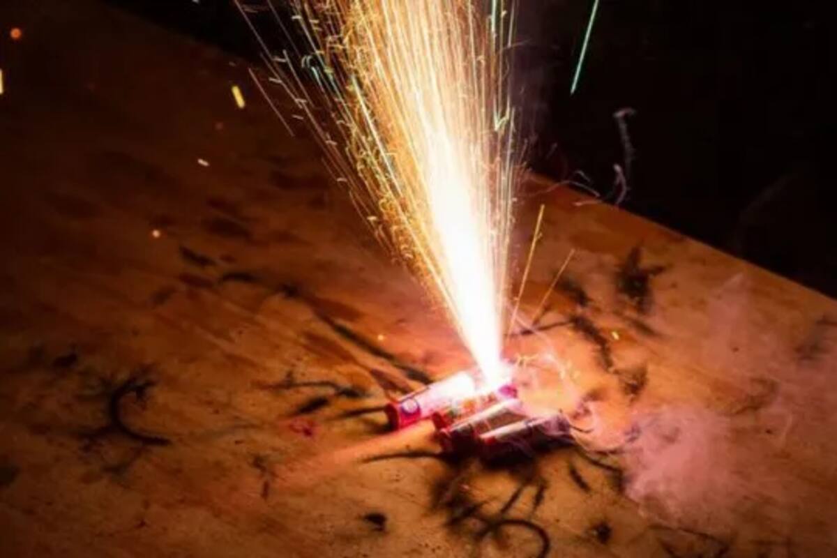 Un adolescente armó un explosivo casero y se quemó un 30% del cuerpo.