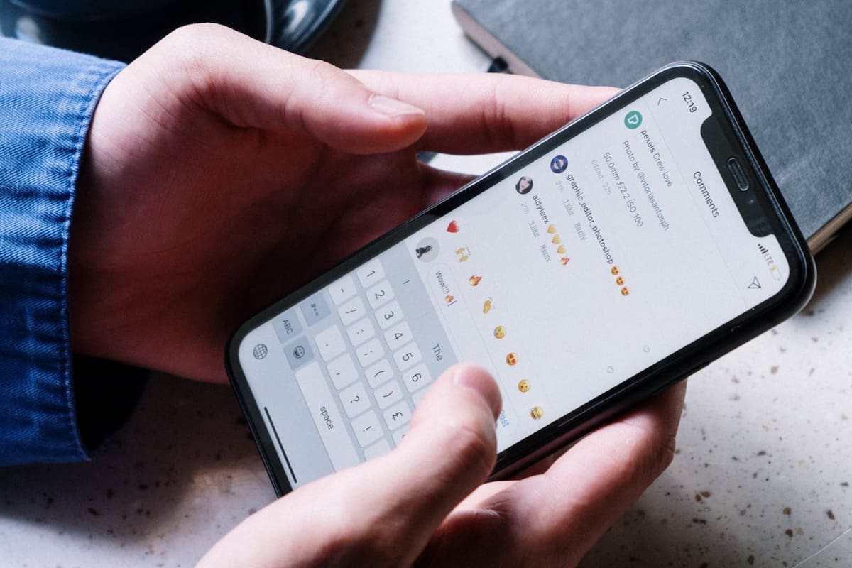 Un adolescente cometió un crimen y pidió ayuda en redes sociales (Foto Pexels)