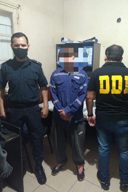 Un albañil de 26 años fue detenido como sospechoso del macrabro asesinato del chacarero Juan Carlos Donato.