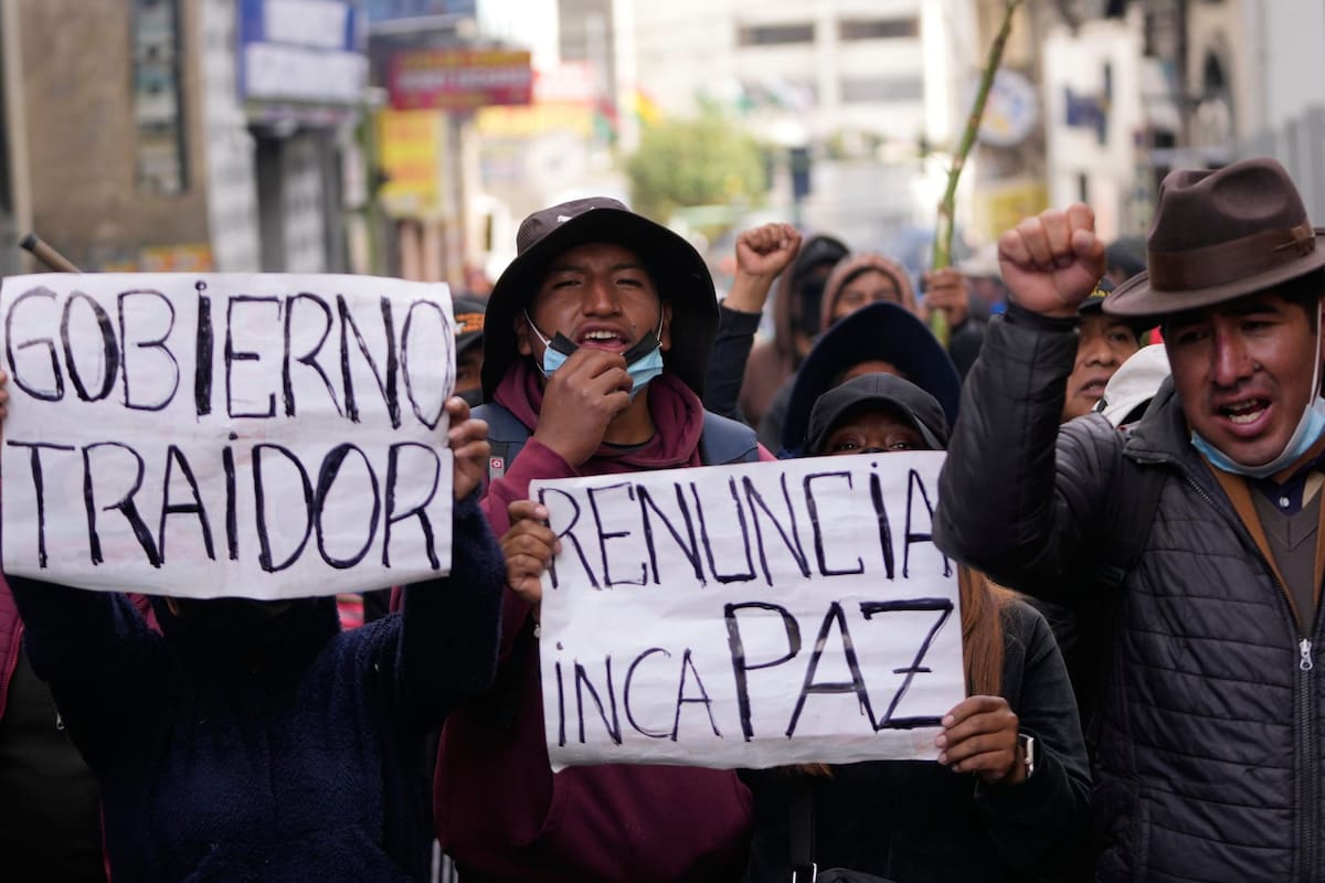 Un alto funcionario de EE.UU. señala que la situación que atraviesa Bolivia es un intento de "golpe de Estado" (AP Photo/Juan Karita)