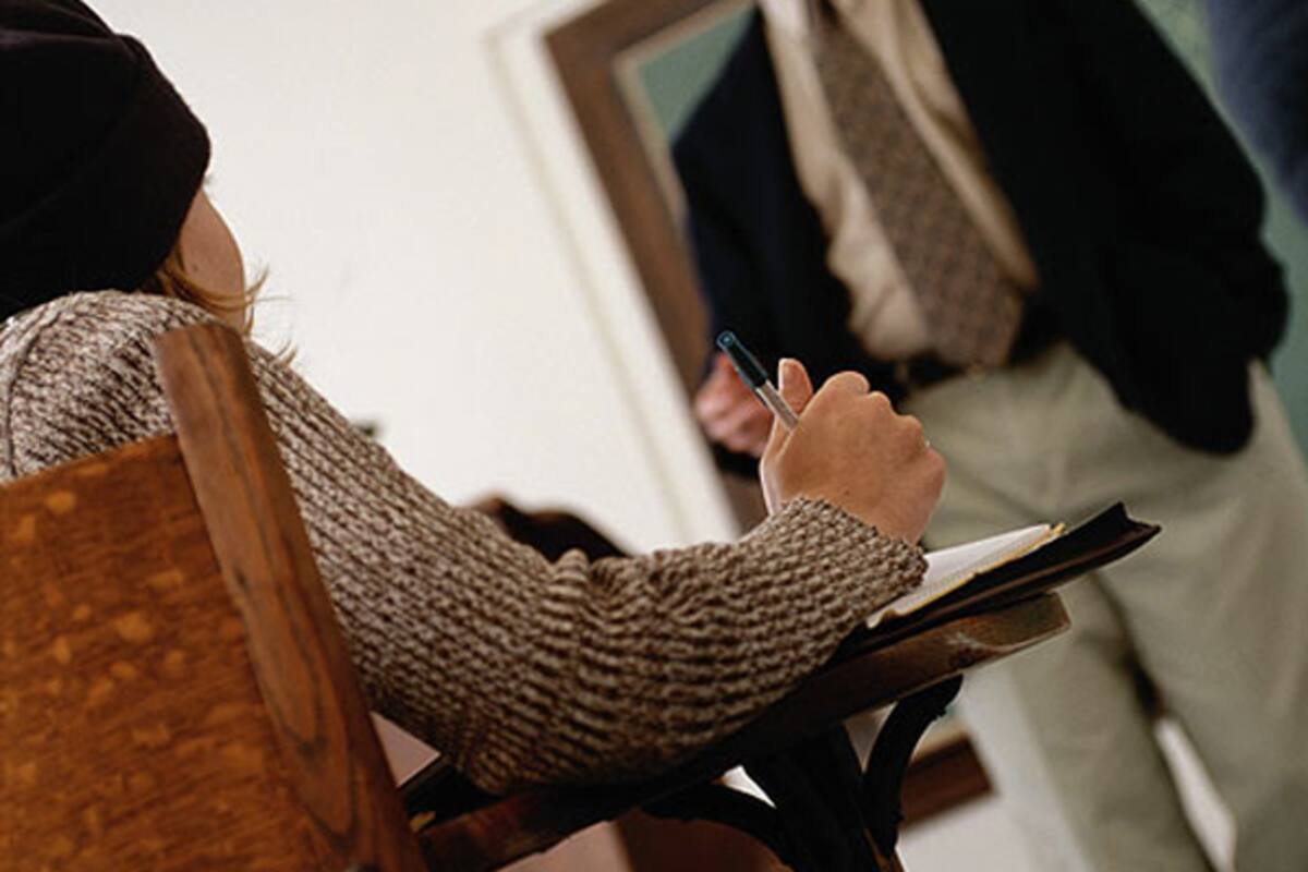 Un alumno "en proceso de transición" había solicitado que lo nombraran como "they" en vez de "he"