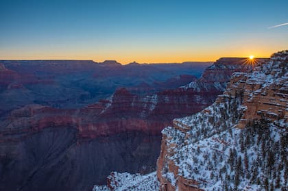 Un amanecer en el Parque Nacional del Gran Cañón, en Arizona