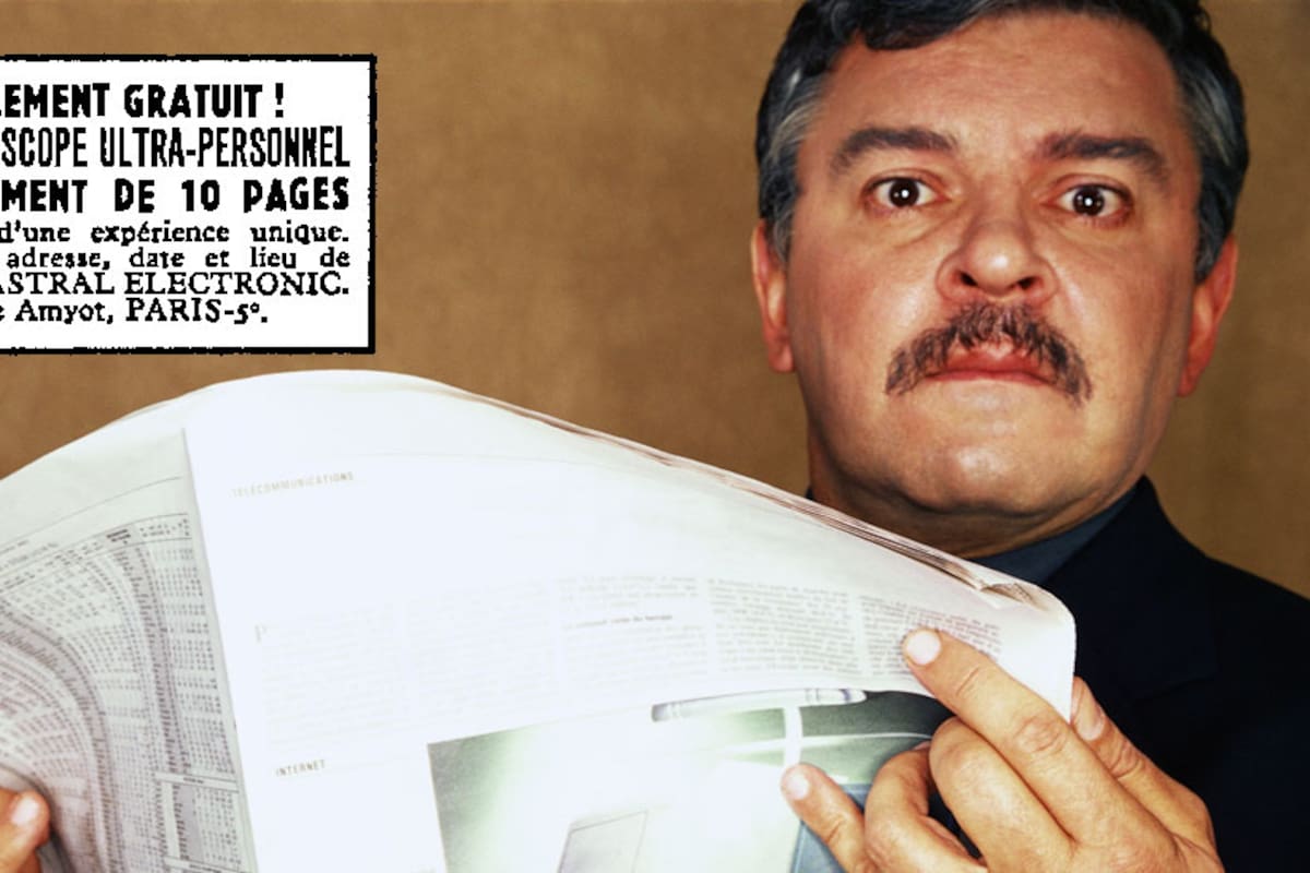 Un anuncio llamativo: "¡Totalmente gratuito! Tu horóscopo ultrapersonal"...